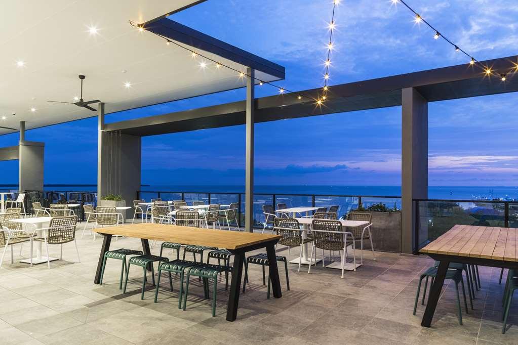 Oaks Cairns Hotel Restauracja zdjęcie