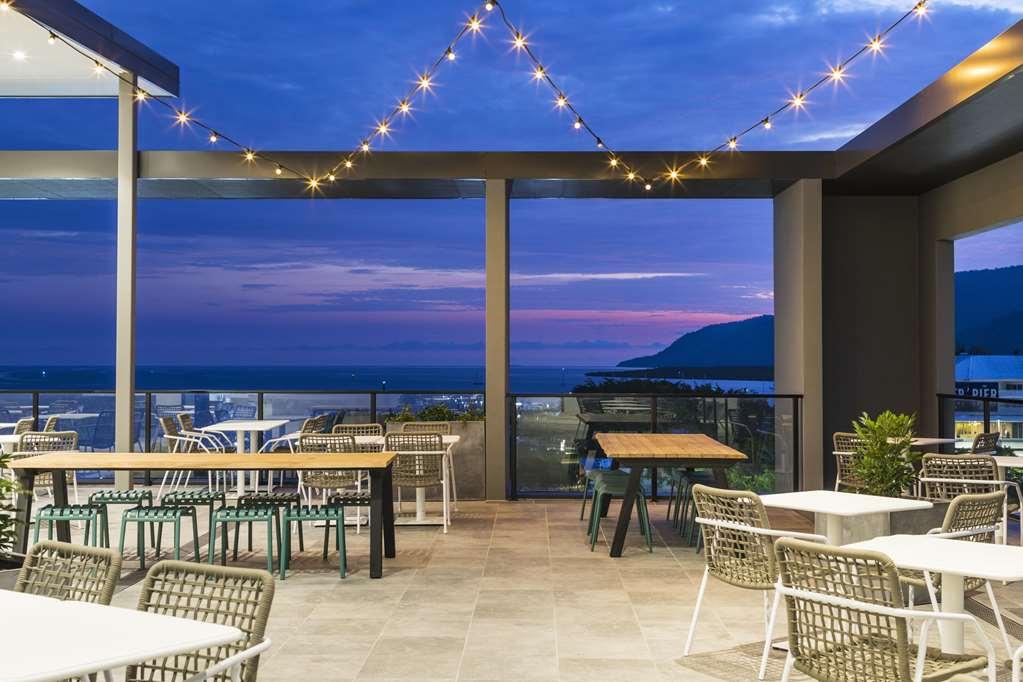 Oaks Cairns Hotel Restauracja zdjęcie